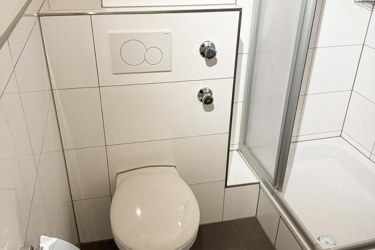 One Room Apartment In Bergisch Gladbach Extérieur photo